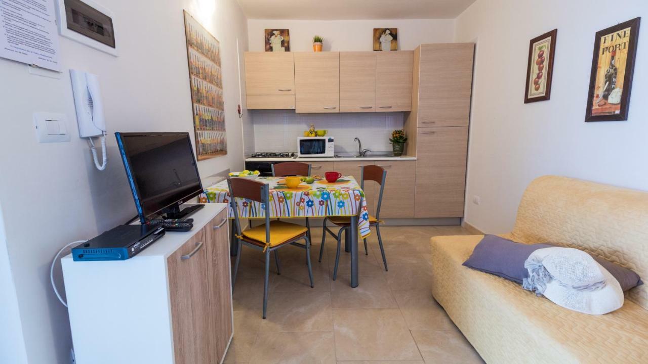 Villa Maggi Maurizia Torre Santa Sabina Luaran gambar