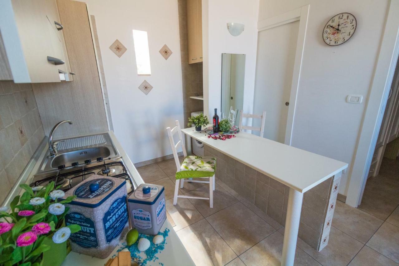 Villa Maggi Maurizia Torre Santa Sabina Luaran gambar